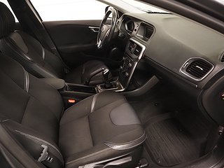 Halvkombi Volvo V40 10 av 20