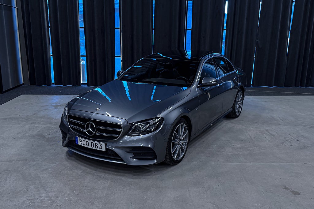 Mercedes-Benz E 220 d 4M AMG|Panorama|Burmester|360|Läder|
