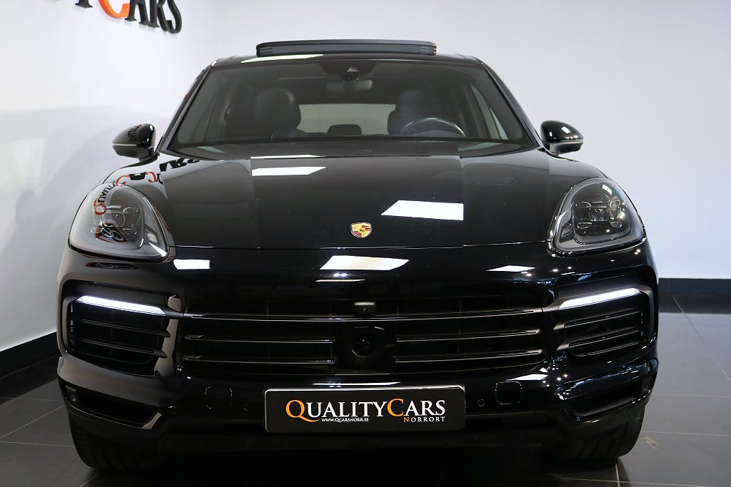 Porsche Cayenne 2022 - miniatyr 5
