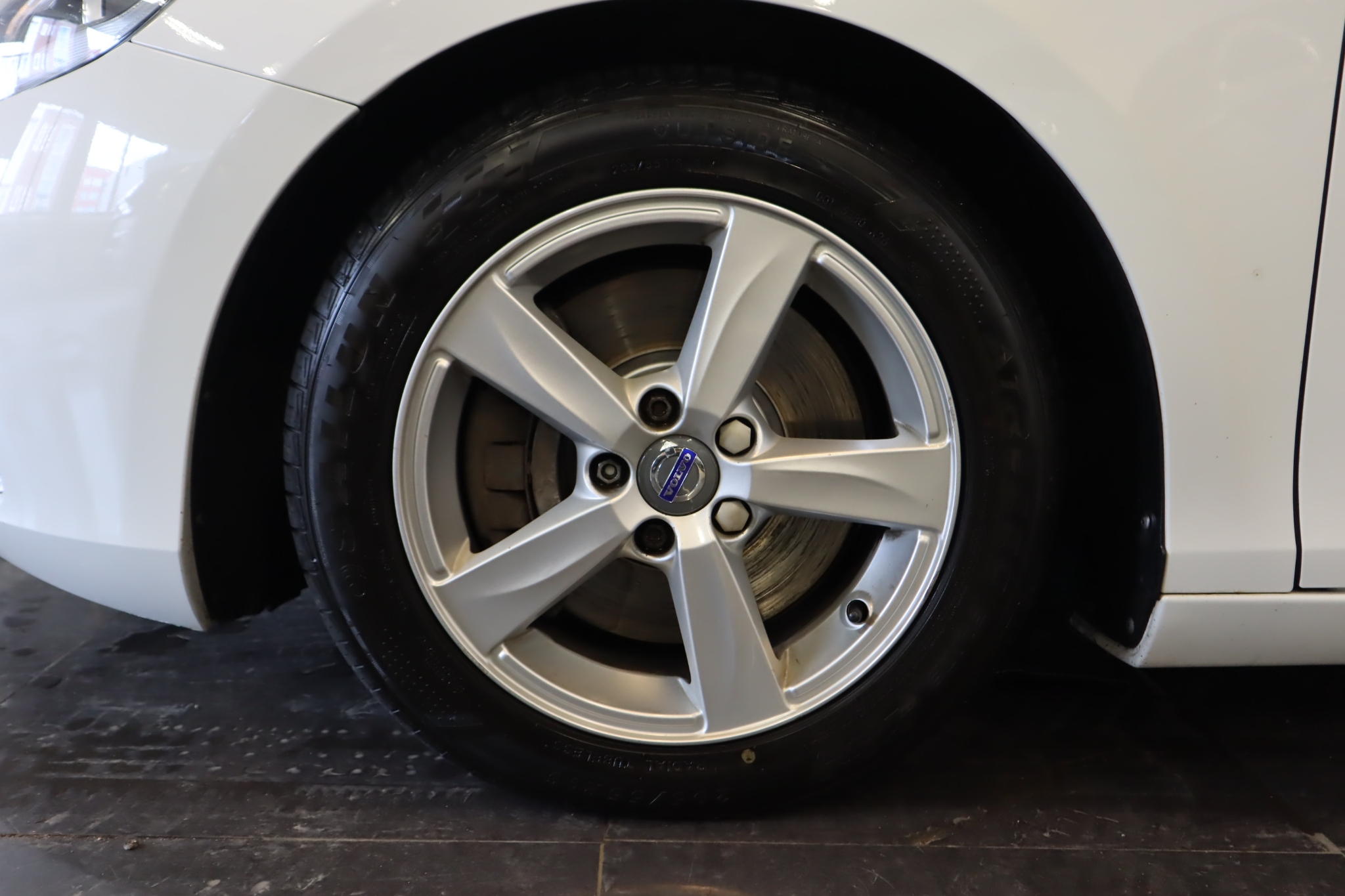 Volvo V40 2016, bild 2/47