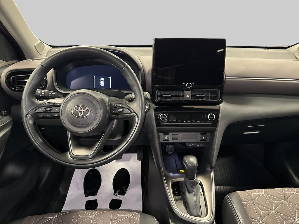 Toyota Yaris Cross 2024 - miniatyr 9