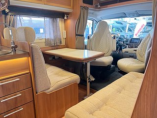 Husbil-halvintegrerad Kabe TM 880 LT 12 av 29
