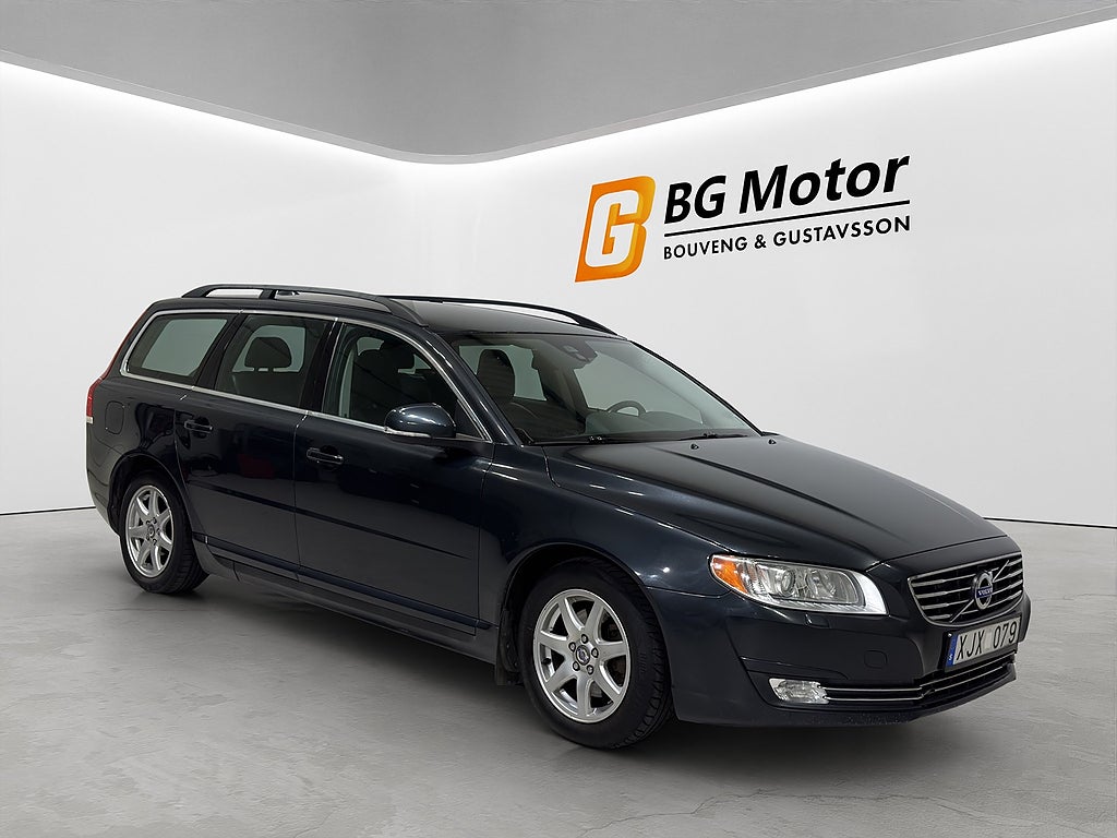 Volvo V70 D2 115HK Aut Momentum Drag/Navi/BT/Rattvärme
