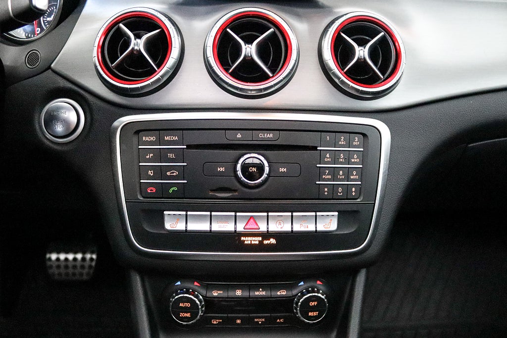 Mercedes-Benz CLA 220 d Shooting Brake AMG Pano Carplay 177hk