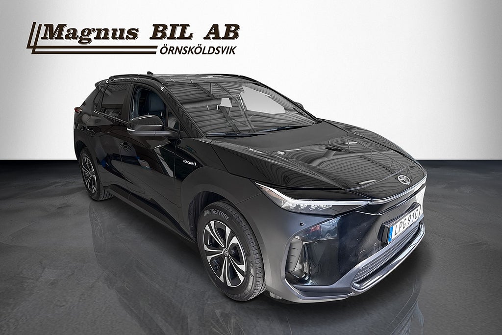 Toyota bZ4X 71.4 kWh Style B-kamera Navi Moms V-hjul  miniatyr 2