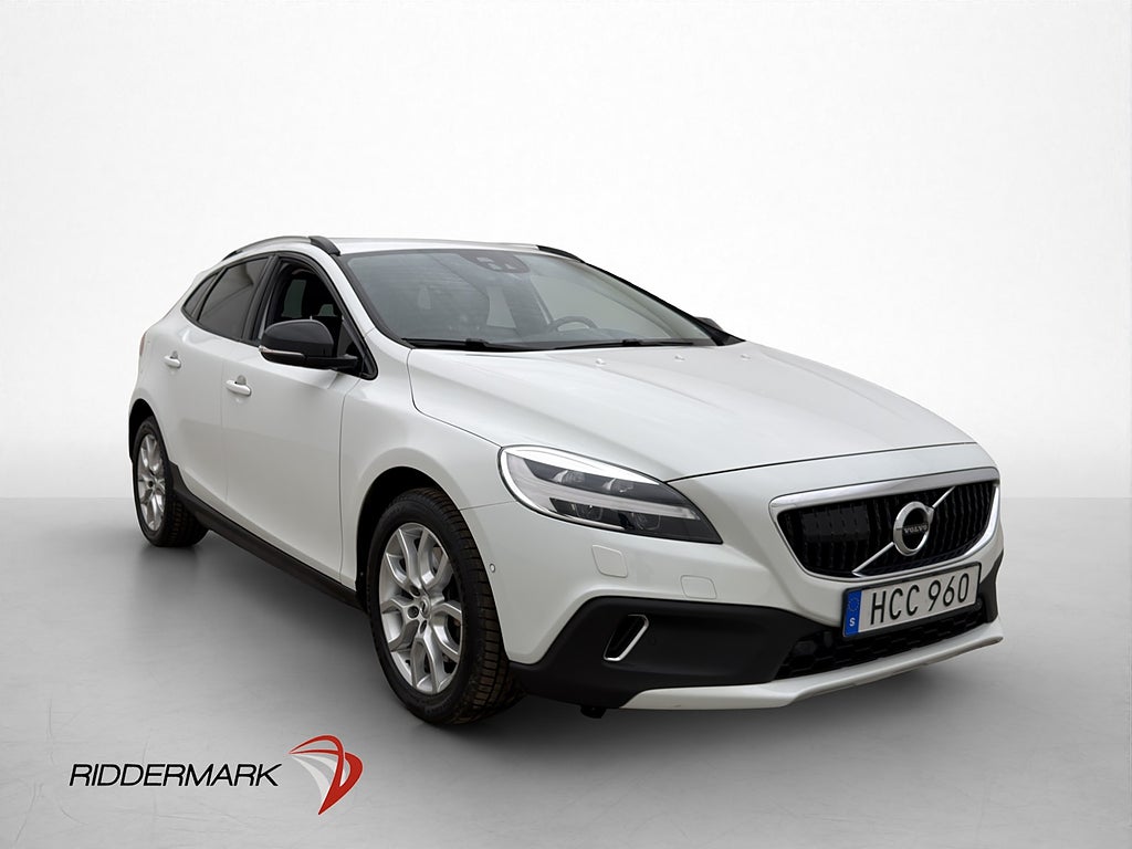 Volvo V40 Cross Country T3 152hk Summum Värm Skinn Navi BLIS
