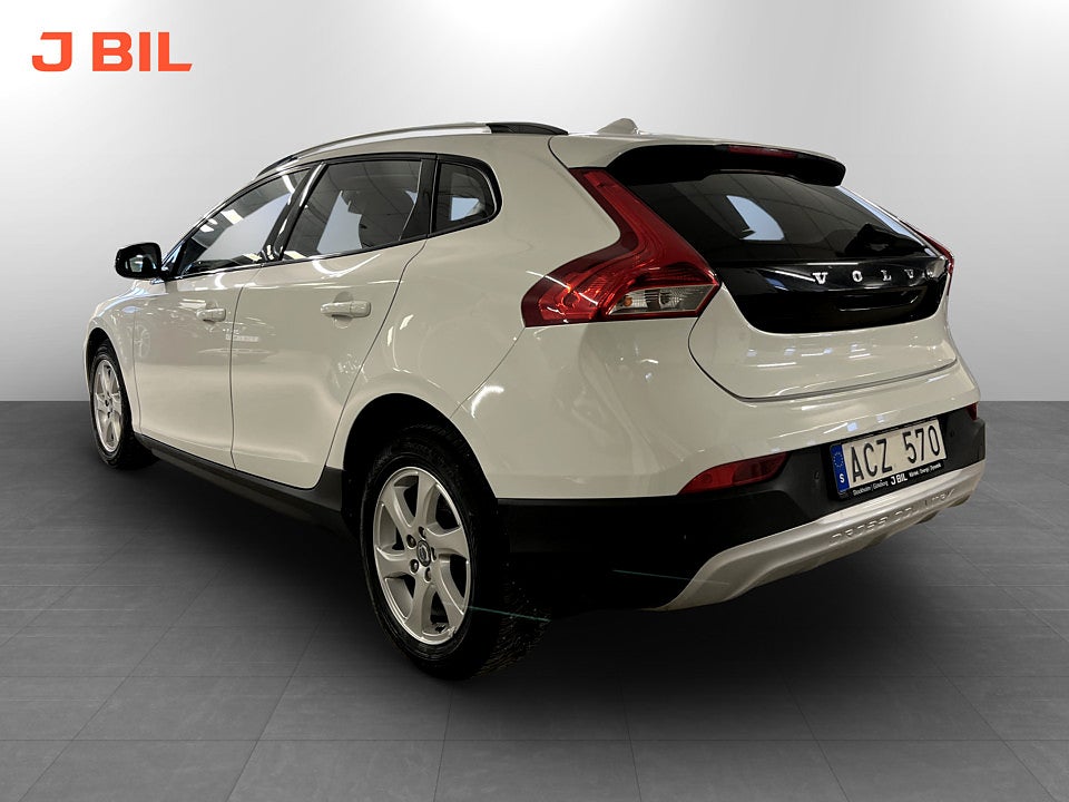 Bild på Volvo V40 Cross Country Momentum D2 115hk - B-KAMERA, VOC & NAVI
