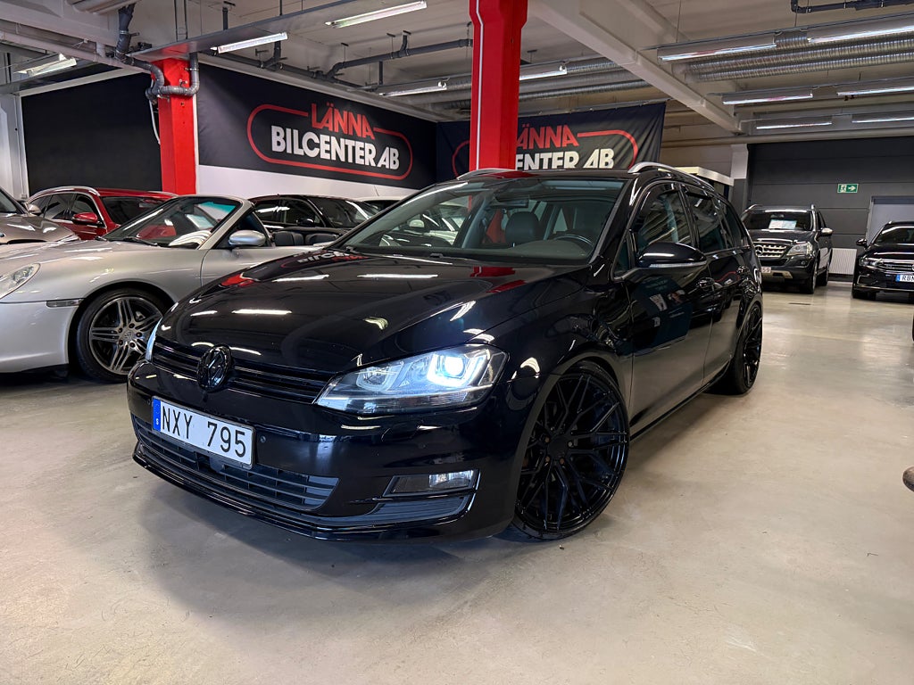 Volkswagen Golf SC 2.0 TDI GT Aut Drag PDC Värmare Dynaudio Kamrem bytt
