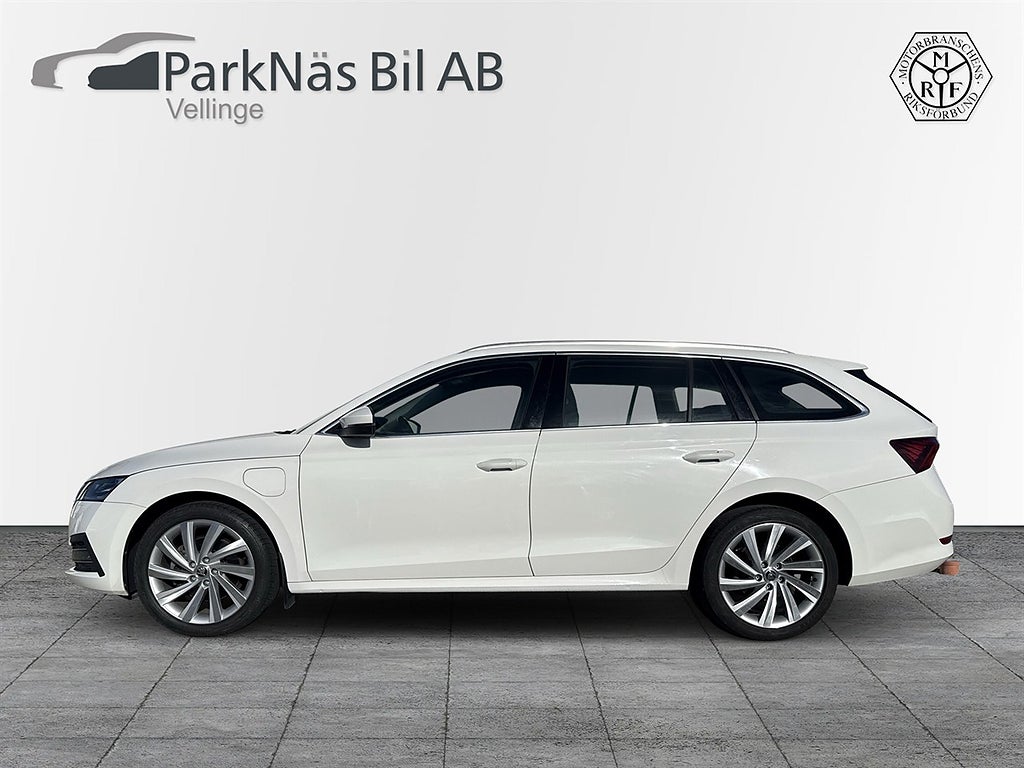 Skoda Octavia Kombi iV DSG  204hk PLUG IN HYBRID