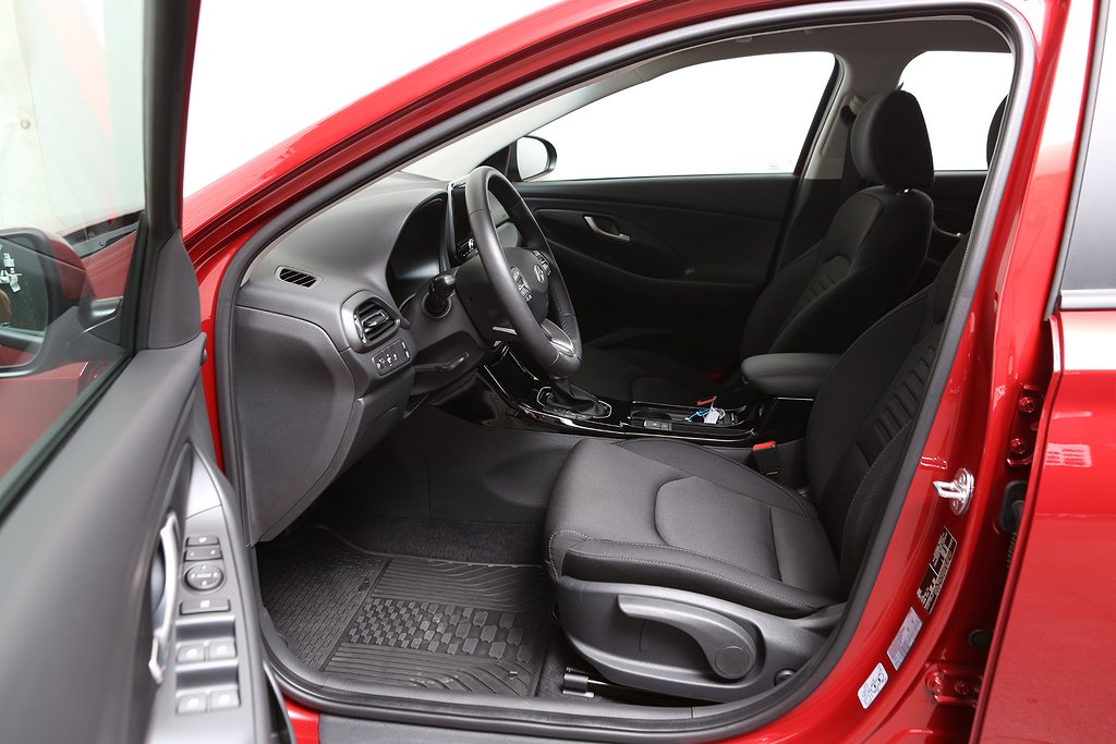 Hyundai i30 Kombi 1.0 T-GDi DCT MHEV Essential | Moms 2025