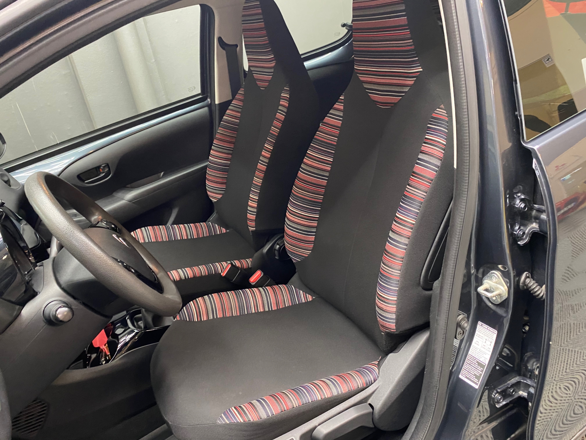 Citroen C1 5-dörrar 1.0 VTi / Fullservad 2020, bild 6/10