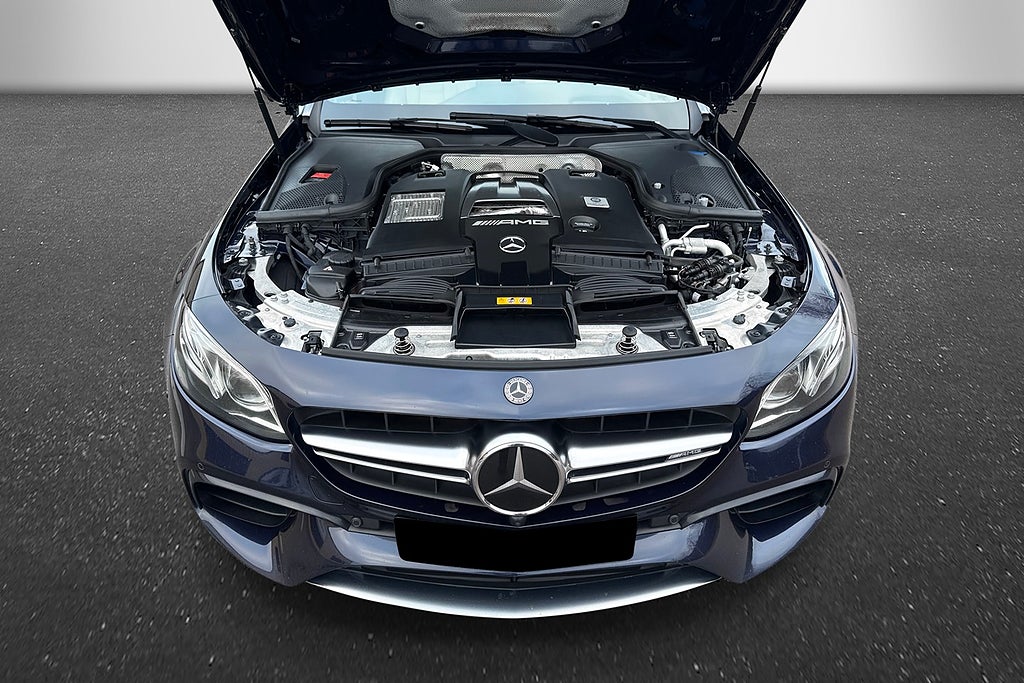 Mercedes-Benz E 63 S T 4MATIC+ AMG 612HK SVENSKSÅLD PANORAMA DRAGKROK 2018, bild 17