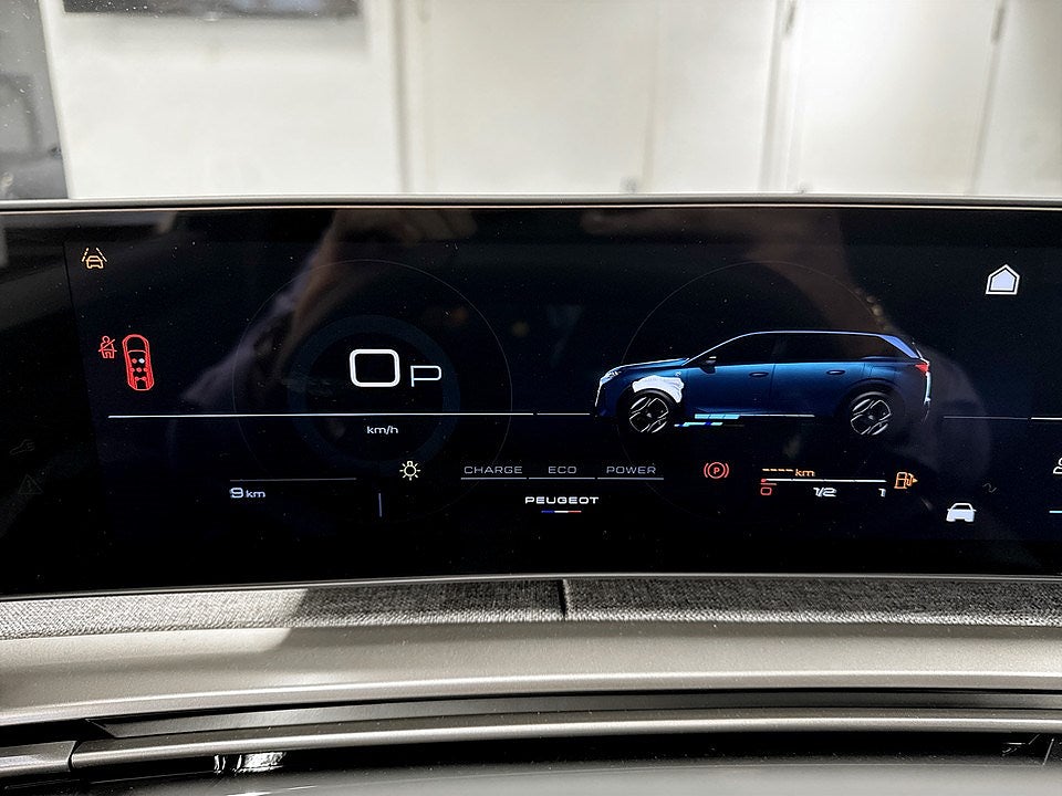 Bild på Peugeot 5008 GT Hybrid - OMGÅENDE LEVERANS!