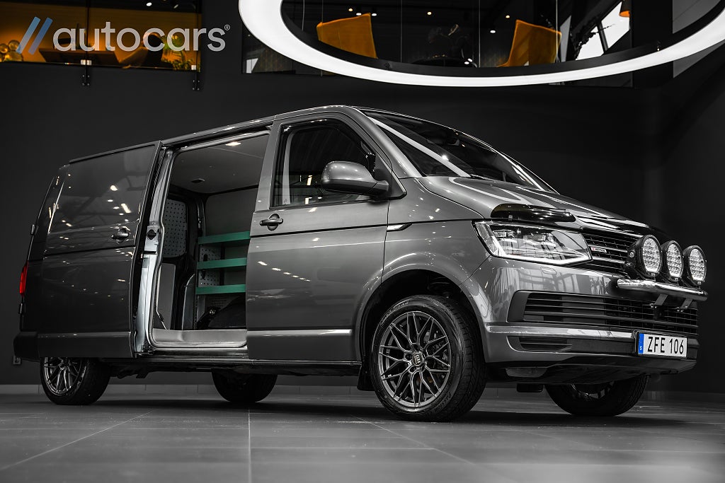 Volkswagen Transporter 2.0 TDI DSG 4Motion|18"|Lång|Se utr!
