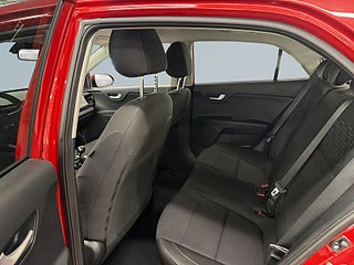 Kia Rio 1.2 CVVT GLS S&V-hjul/Kamera/Carplay/Navi/Rattvärme – bild 13