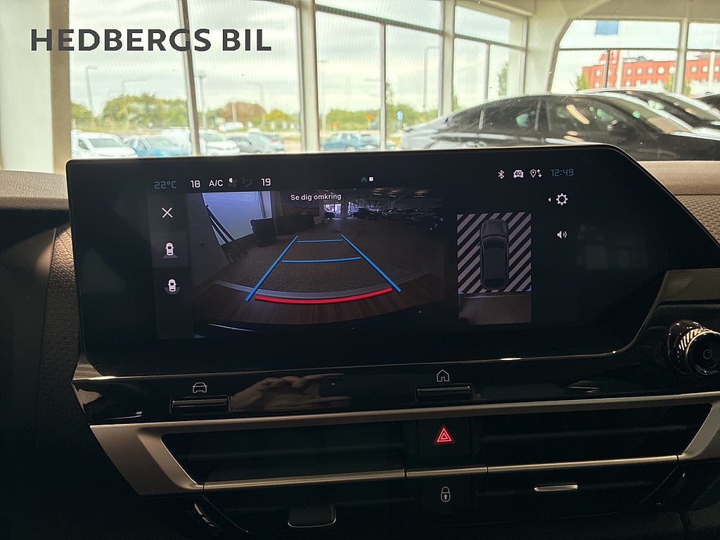 Citroën C4 Hybrid 145 e-DSC MAX thumbnail