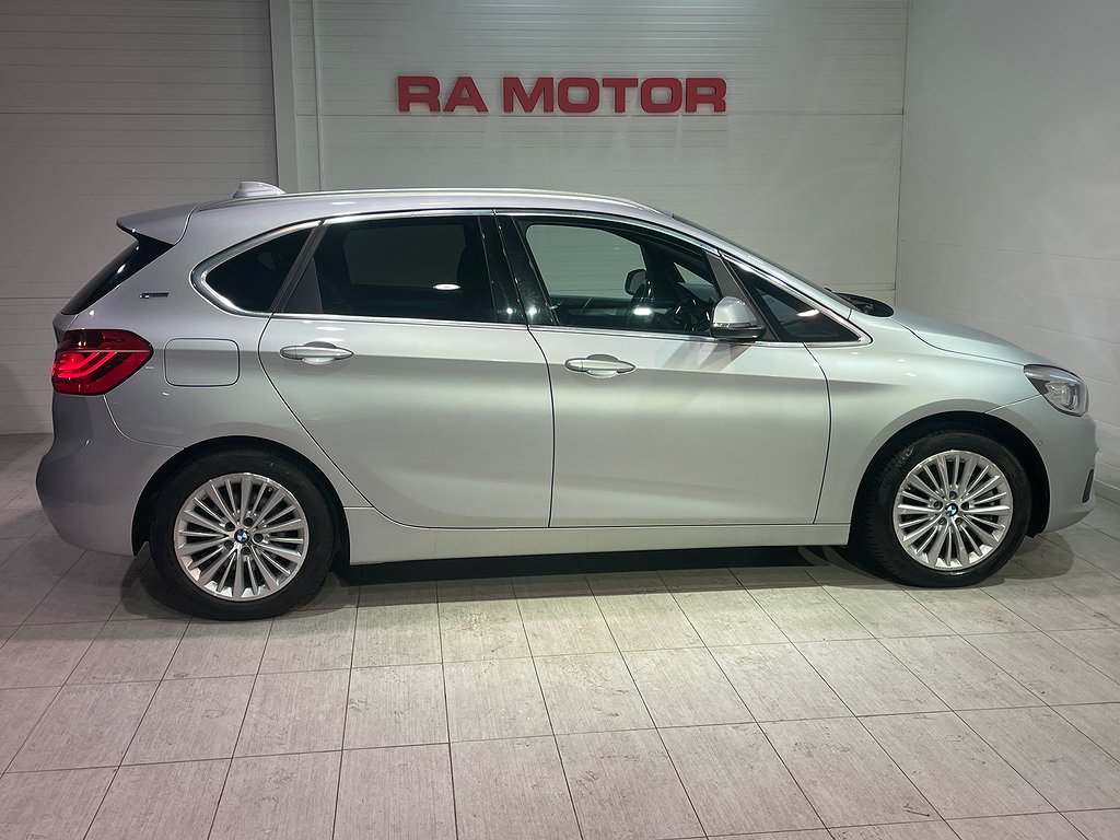 BMW 225xe Plug-in | Harman Kardon | M-Sport ratt| Panorama 2016