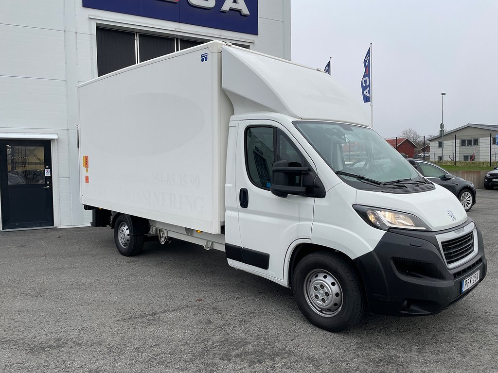 Peugeot Boxer 165Hk Bakgavellyft Volymskåp