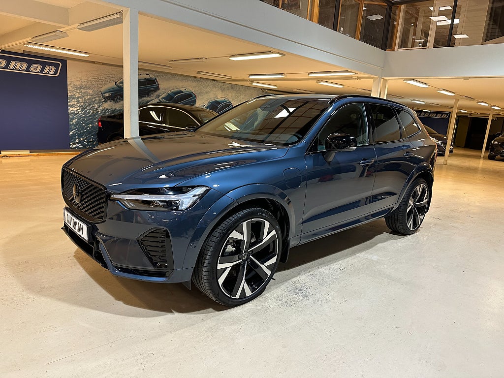 Volvo XC60 Recharge T6 AWD Plus Black Teknikpaket 22" Drag