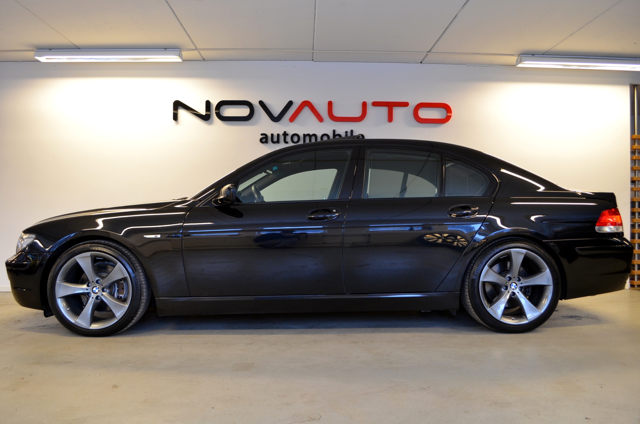 BMW 730 2008, bild 5/57