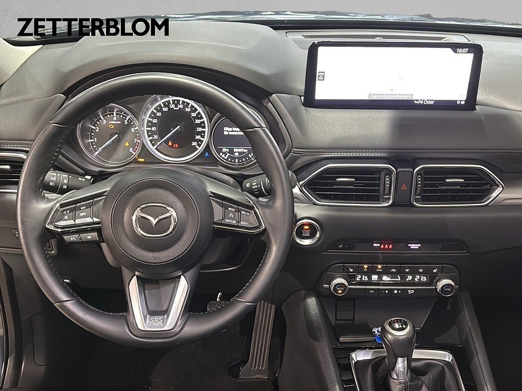 SUV Mazda CX-5 10 av 16