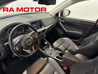 SUV Mazda CX-5 8 av 26