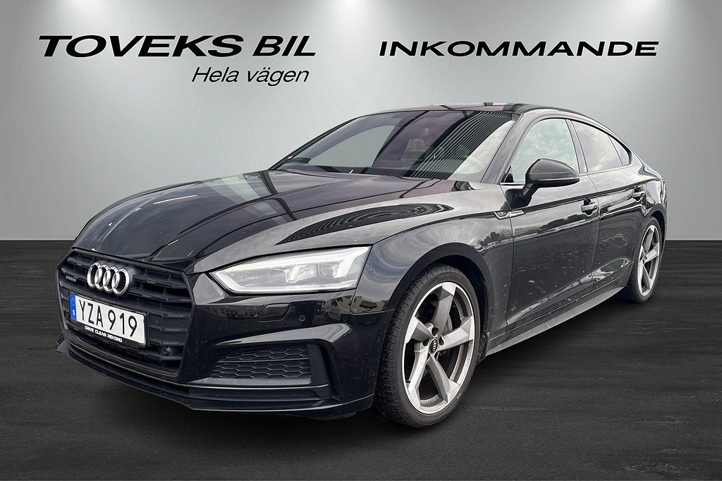 Audi A5 Sportback Quattro / S-Line / Svart Optik / 19"