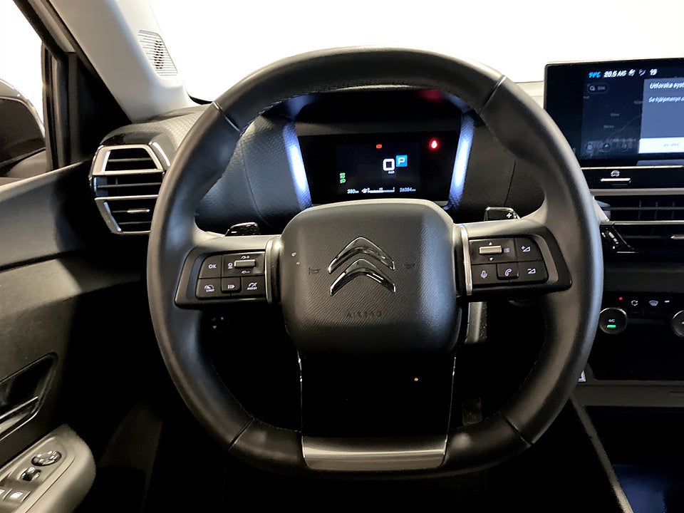 Bild på Citroën C4-X Shine 1.2 PT 130hk Aut B-KAMERA RATTVÄRME