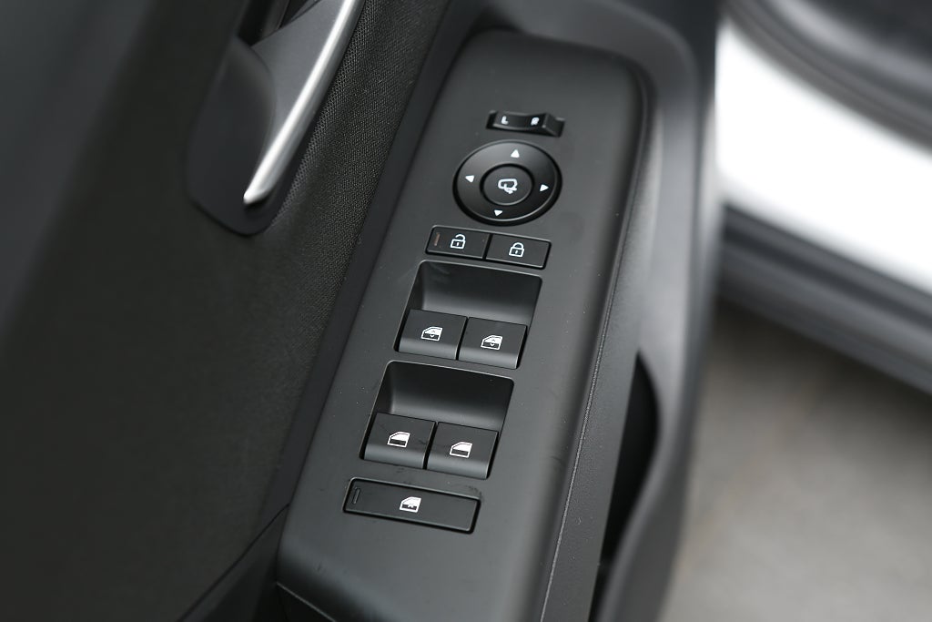 Hyundai Kona Fullhybrid Essential Navigation Kamera *Superkampanj*