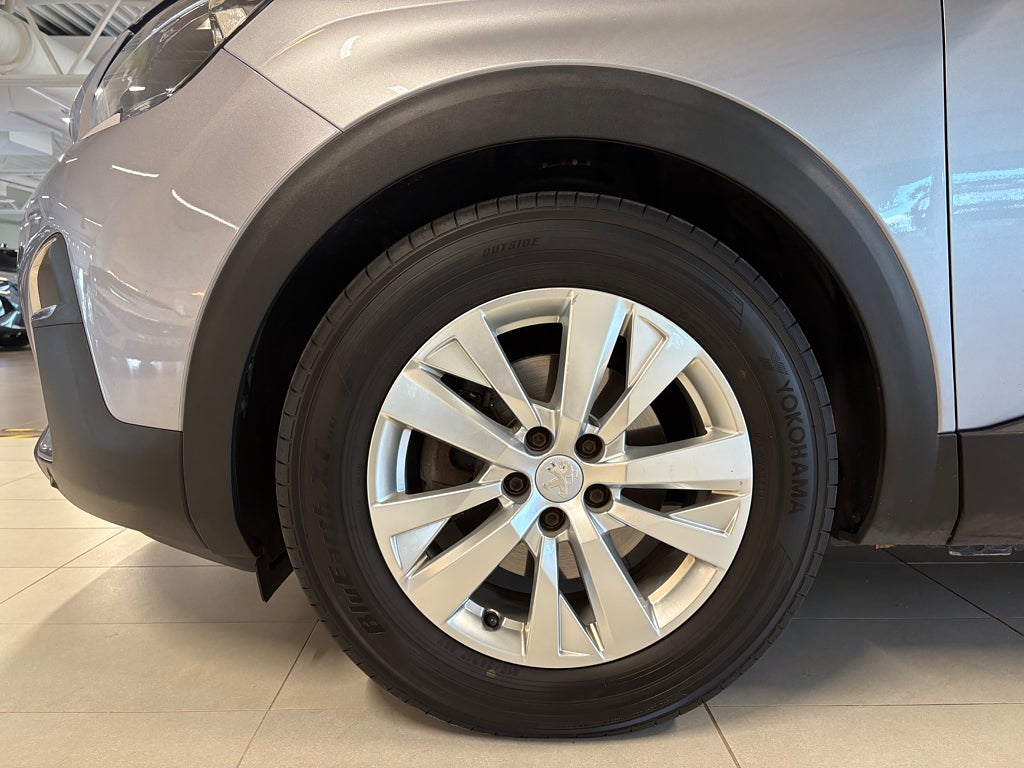 Peugeot 3008 1.2 PureTech 130 EAT Active SoV HjulEuro 6 thumbnail