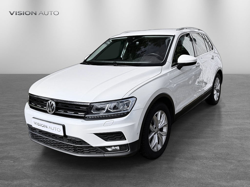 Volkswagen Tiguan 1.4 TSI 4Motion DSG | Värmare | Drag | CarPlay | Kamera