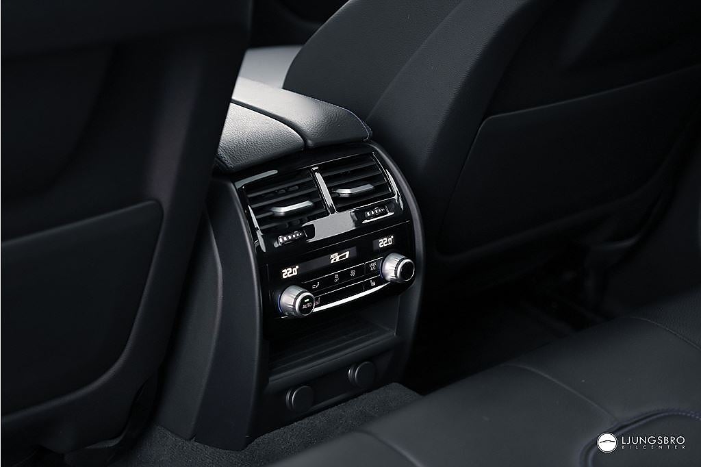 BMW 530 d xDrive M-Sport Innovation 265hk