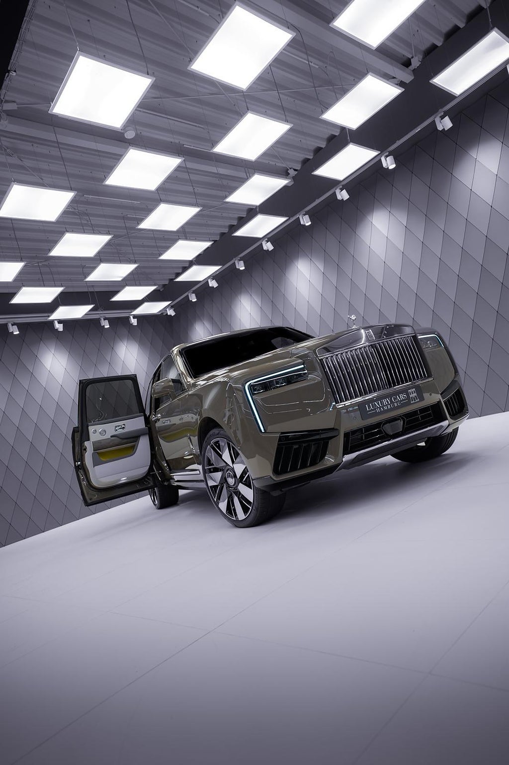 Rolls-Royce CULLINAN 2025 Rolls Royce Culinan Series 2