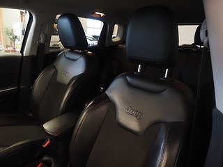SUV Jeep Compass 14 av 21