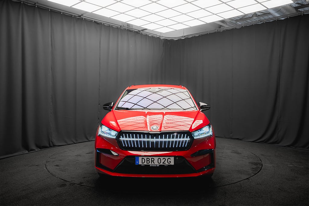 Skoda Enyaq iV 80x SPORTLINE CRYSTAL 21'' DRAG HUD CANTON 1-ÄGARE MOMS