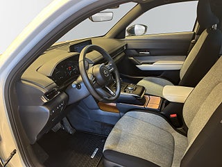Mazda MX-30 Plug-In Hybrid R-EV Kamera/Rattvärme/Värmare/SoV-Däck