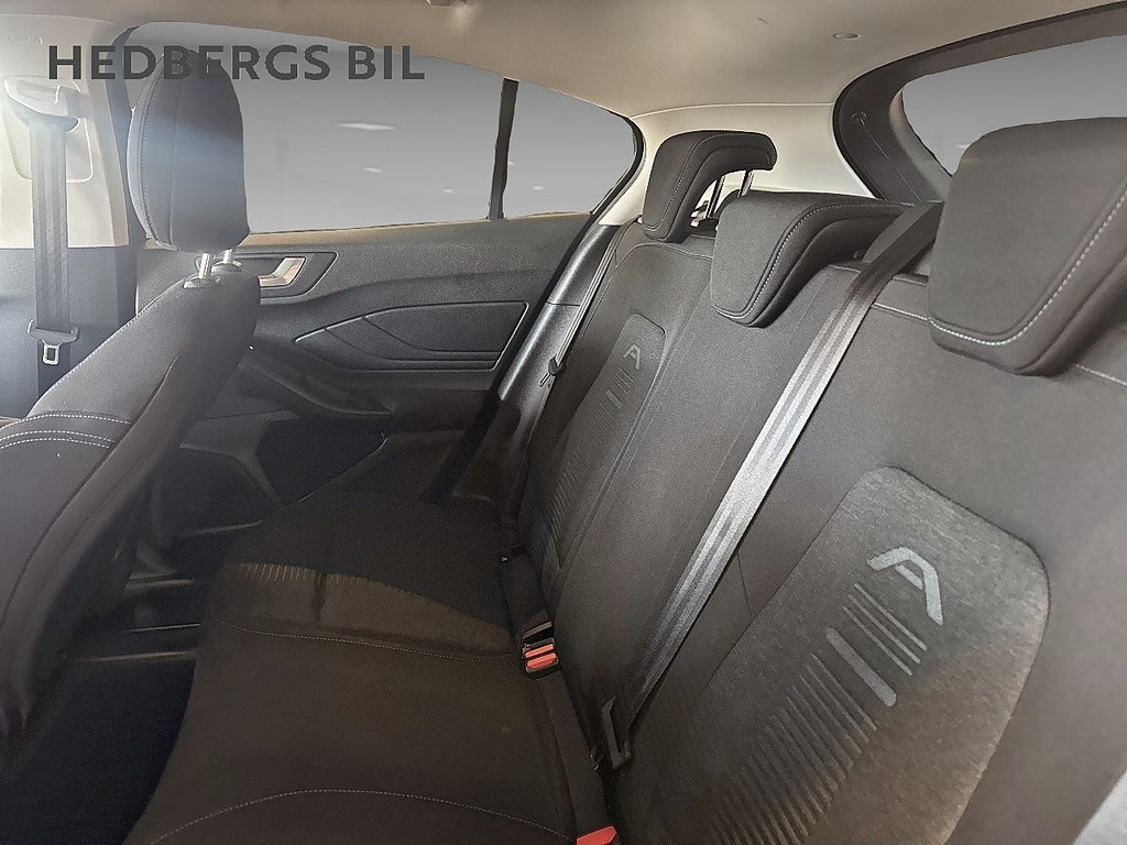 Ford Focus Active 1.0 EcoBoost 125HK thumbnail
