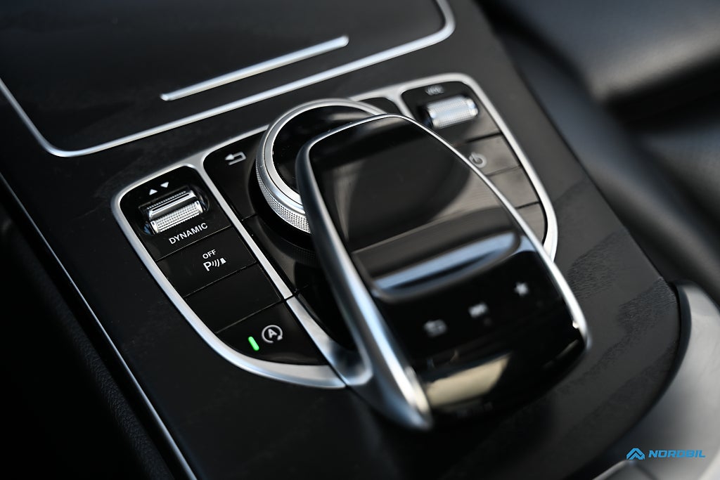 Mercedes-Benz C 220d