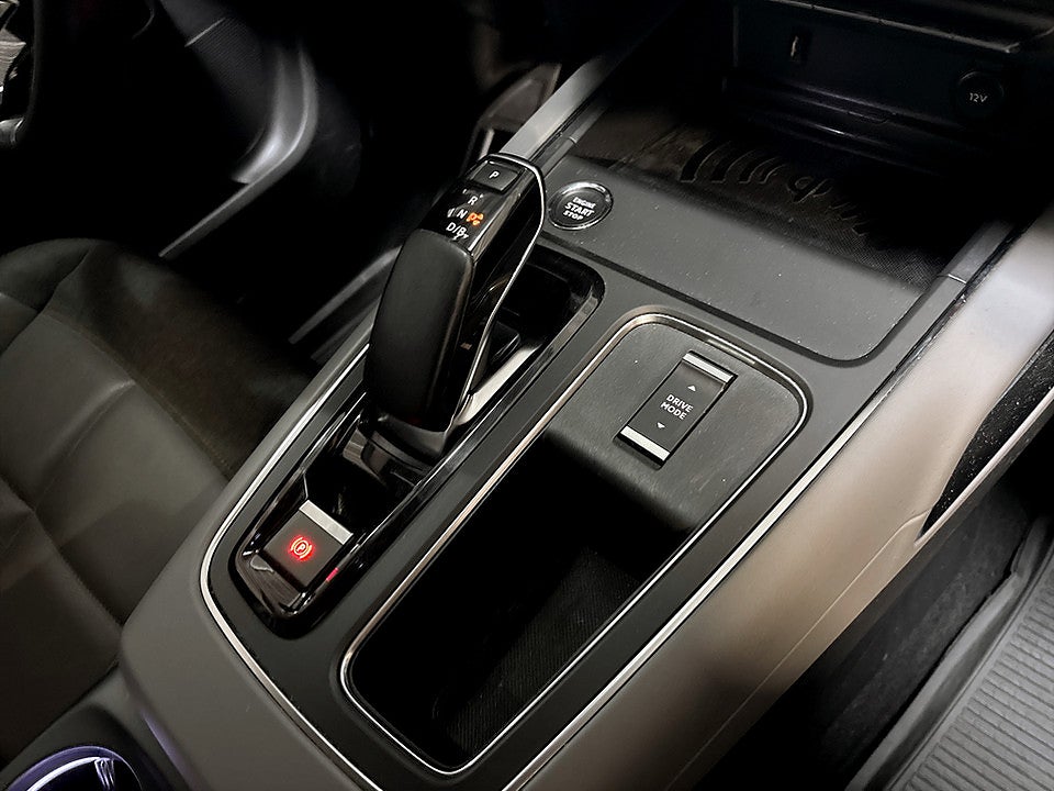 Bild på Citroën C5 Aircross Shine Hybrid 225hk Aut B-KAMERA P-SENSORER