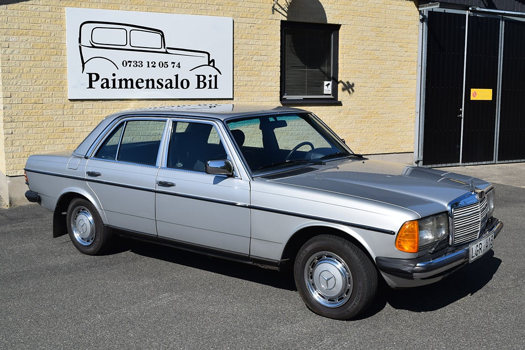 Mercedes-Benz 200 109hk Lågmilare