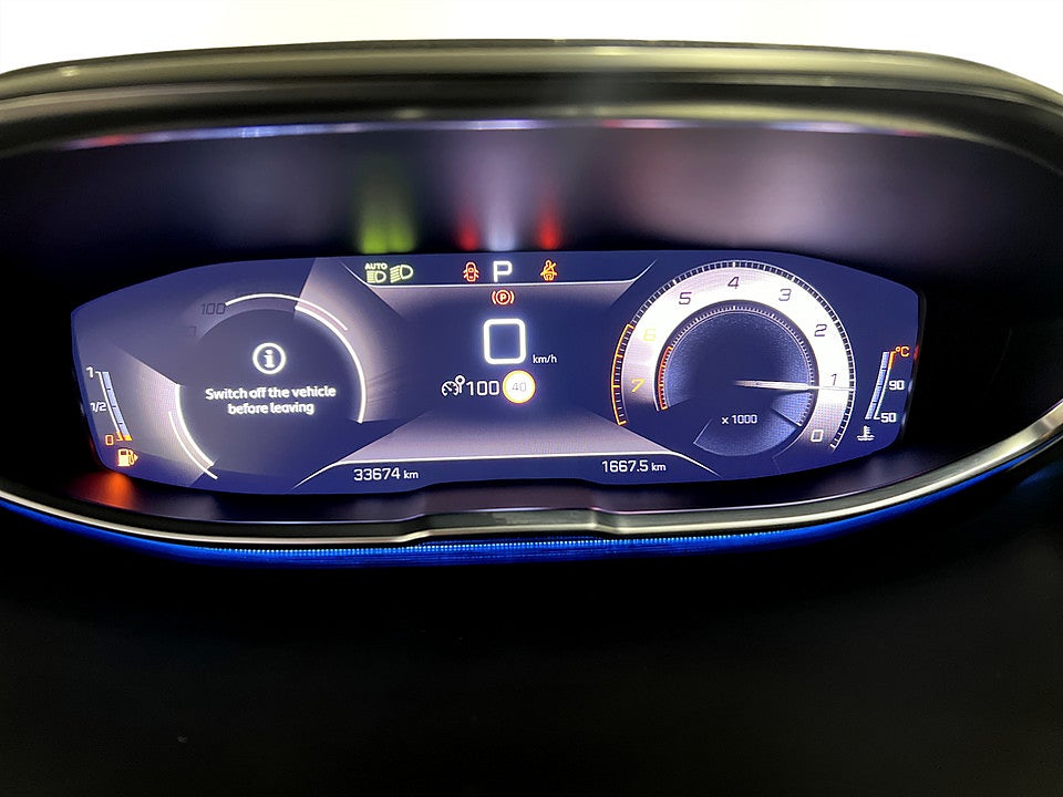 Bild på Peugeot 5008 GT 1.2 PT 130hk Aut 7-SITS B-KAMERA CARPLAY