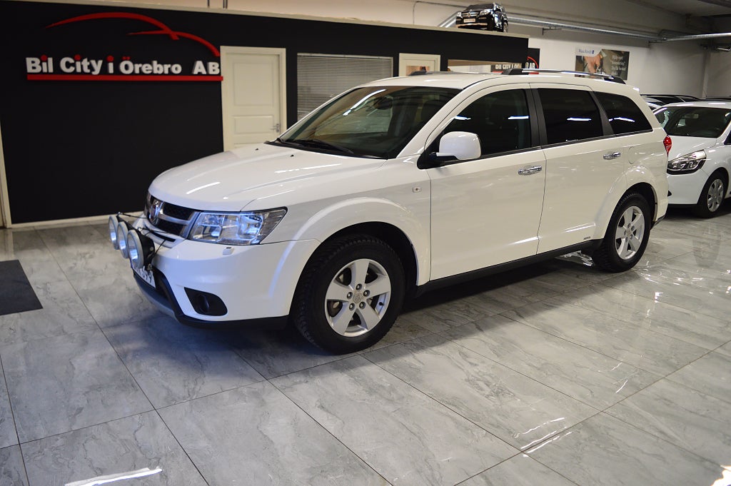 Fiat Freemont 2.0 (170hk) Multijet 4x4 Sport 7-Sits / B-Kamera / GPS / M-Värme