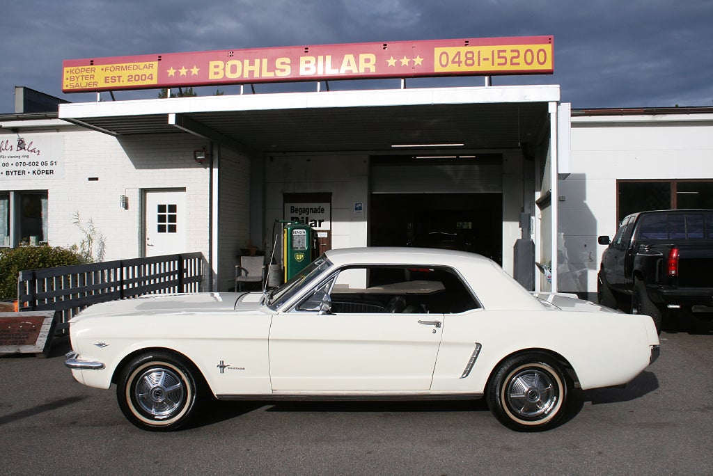 Ford Mustang Hardtop V8 / Sv-Såld