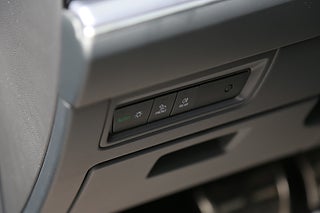 SUV Volkswagen Touareg 13 av 30