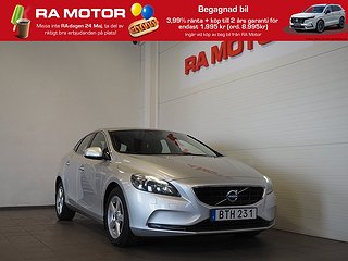 Halvkombi Volvo V40 1 av 22