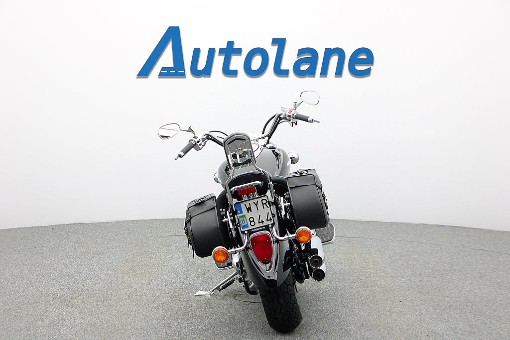 Yamaha XVS1100A  Endast 745mil 1-Brukare sedan ny!