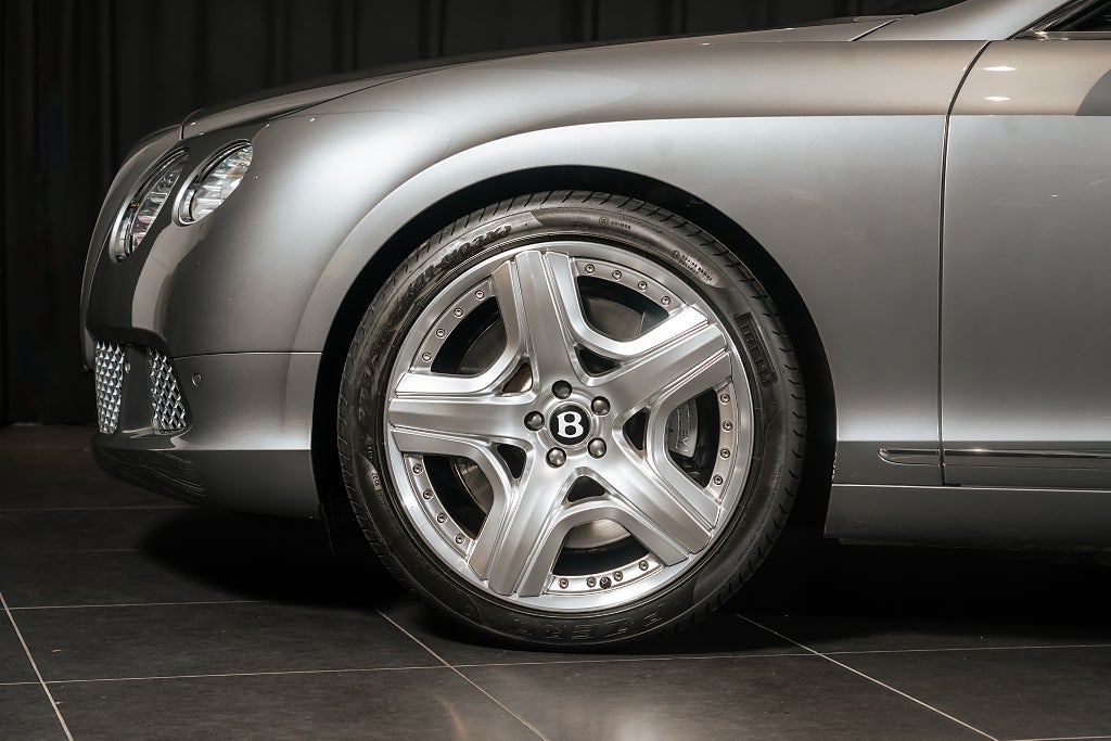 Gallery image 6 of 17