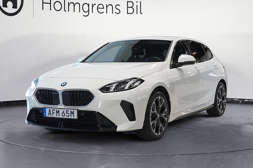 BMW 120 M-Sport Design Navigation Automat Rattvärme Backkamera 18