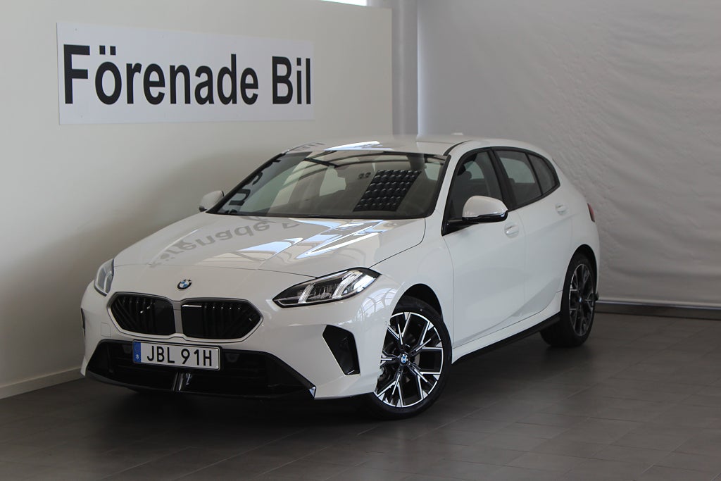 BMW 120 4,95 ränta M Sport Design Nav Drive/Park-Assist RattV