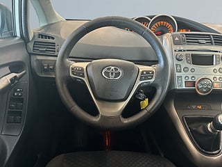 Toyota Verso 1.8 Valvematic S&V-Hjul/M&K-värm/Farthållare/7-sits – bild 9